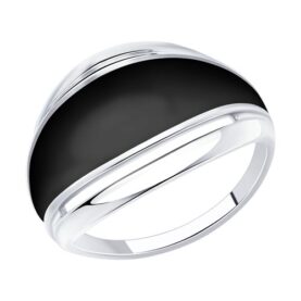 Silver ring with an enamel