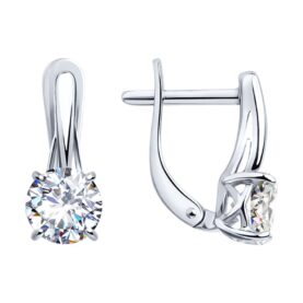 Silver earrings with zirconia