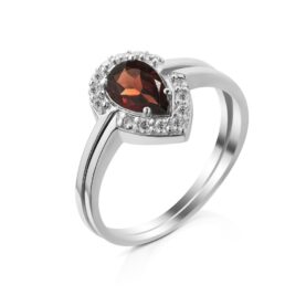 Silver ring with garnets and synthetic stones