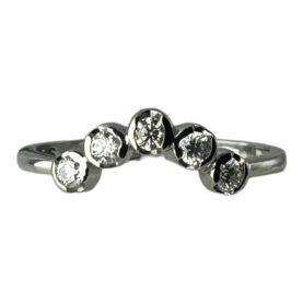 Silver ring with cultured diamonds