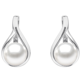Silver earrings with pearls